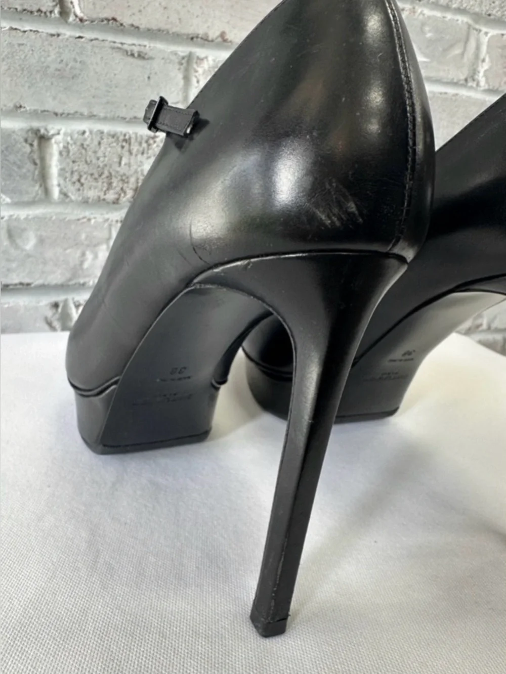 Saint Laurent Heels - Picture 9 of 11